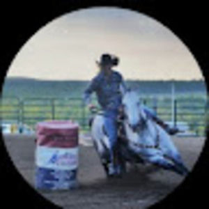 Meet your Posher, Stacey